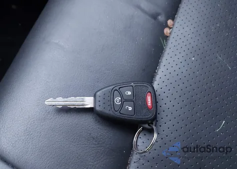 2017 Jeep Compass High Altitude 4X4 из США, поврежденный, VIN 1C4NJDEBXHD163537